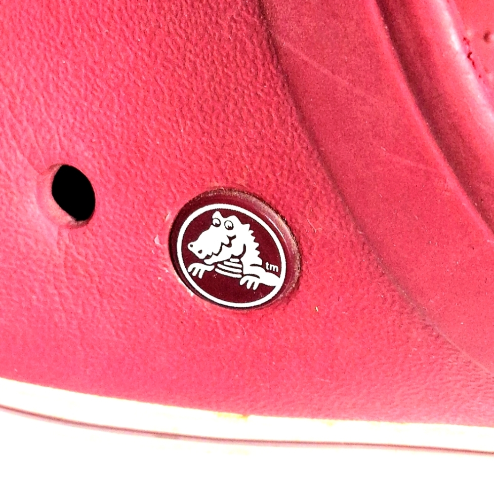 Unisex Men's 5 Women's 7 Burgundy Barbiecore Croc's Clogs with White Accents - Picture 3 of 9